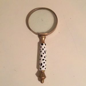Decoration magnifying glass